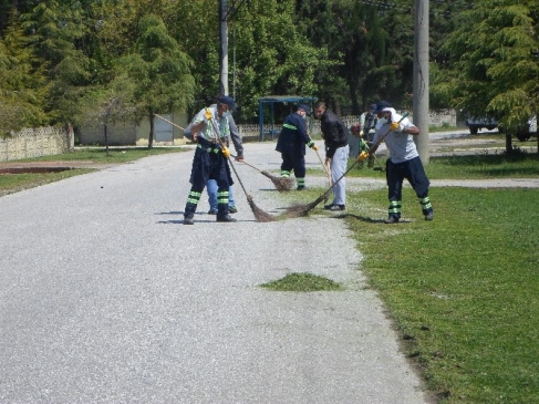 Adapazarı Karaman ve Rüstemler Mahallelerinde Temizlik Projesi Uygulanıyor