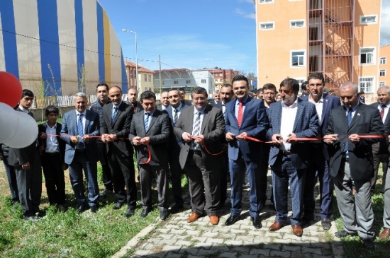 Gümüşhane Kelkit'te TÜBİTAK Bilim Fuarı'na Yoğun Katılım Oldu