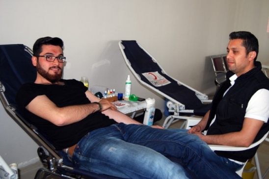 Karamanoğlu Mehmetbey Üniversitesi'nde Düzenlenen Kan Bağışı Kampanyasında 85 Ünite Kan Toplandı