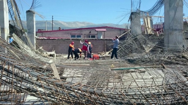 Kahramanmaraş'ta İnşaatta Göçük Meydana Geldi, 5 İşçi Yaralandı