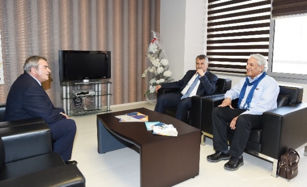 Seyhan'da Suriyeli Sığınmacılar İçin İlçe Veri Sistemi Kuruldu