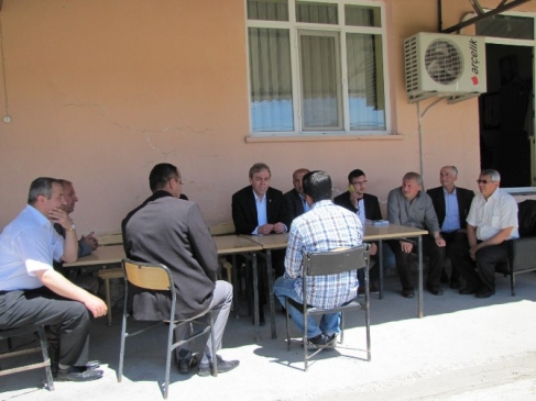 Kütahya Hisarcık'ta AK Parti Milletvekili Vural Kavuncu, Taşeron İşçilerin Kadroya Geçişi Hakkında Bilgi Verdi