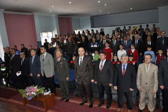 Gümüşhane'de Karayolu Trafik Güvenliği Haftası Etkinlikleri Düzenlendi