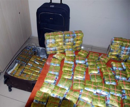 Gaziantep Şahinbey'de Yapılan Operasyonda 16 Bin 400 Adet Hap Ele Geçirildi