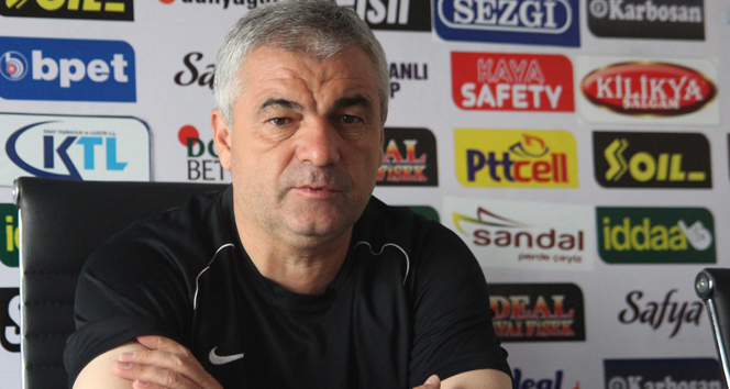 Mersin İdmanyurdu Teknik Direktörü Rıza Çalımbay, Fenerbahçe'nin ofansif gücüne dikkat çekti.