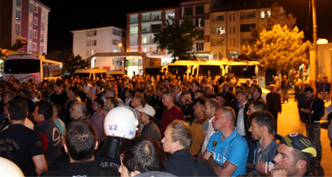 Tekirdağ Saray'da HDP Bürosuna Yapılan Saldırıda Gerginlik Yaşandı