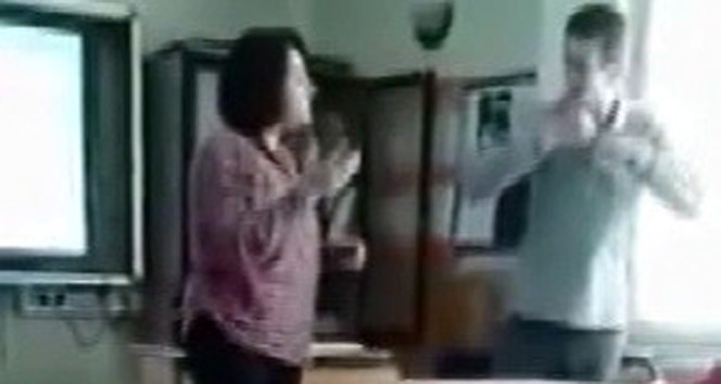 Bursa Nilüfer'de İşitme Engelliler Okulunda Öğrencilere Dayak Olayı Yaşandı