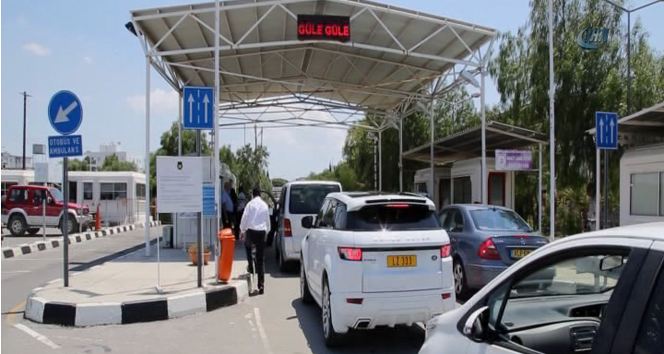Kıbrıs'ta Sınır Kapılarında Vize Uygulaması Kaldırıldı