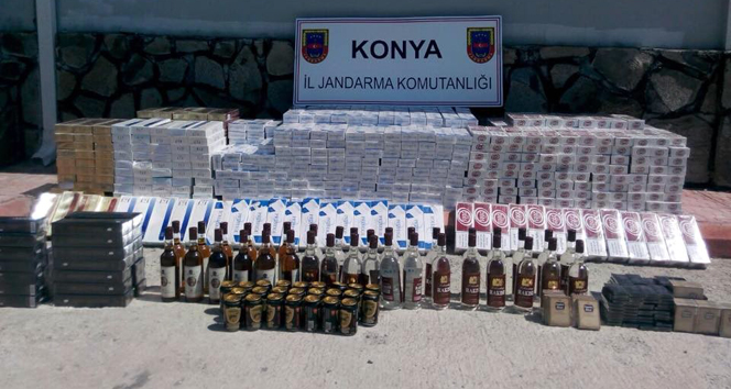 Konya Ereğli'de Yapılan Operasyonda 7 Bin 920 Paket Kaçak Sigara ve İçecek Ele Geçirildi
