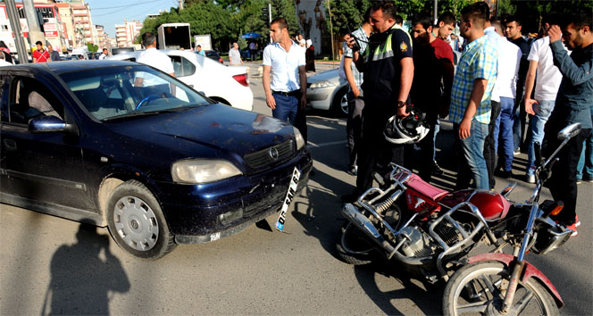 Batman'da Otomobilin Motosiklete Çarpması Sonucu 1 Yaralı
