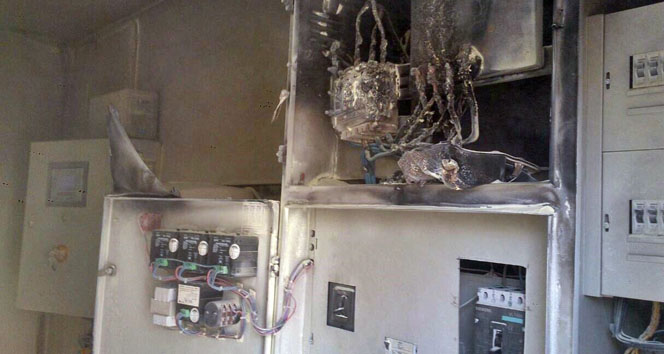 Demre'de Bir Akaryakıt İstasyonunda Yangın Nedeniyle Paniğe Neden Oldu