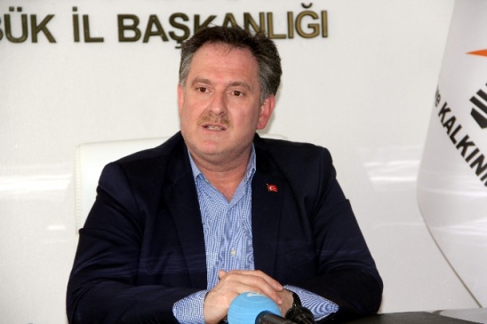 Karabük'te AK Parti İl Başkanı Saylar, MHP adayı Yalçın’ın sözlerini eleştirdi.