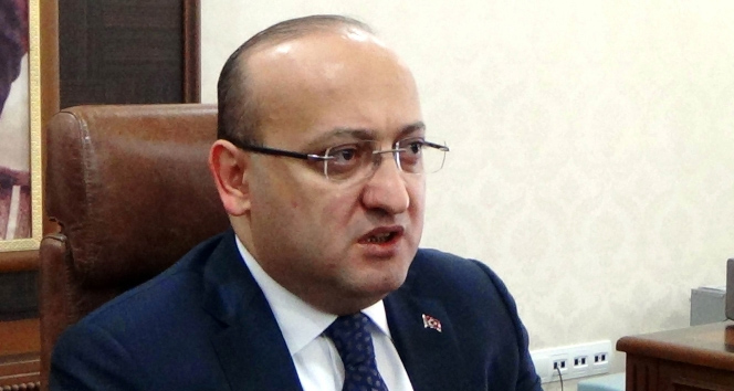 Yalçın Akdoğan, Adana ve Mersin'deki HDP Binalarına Yönelik Saldırıyı Kınadı