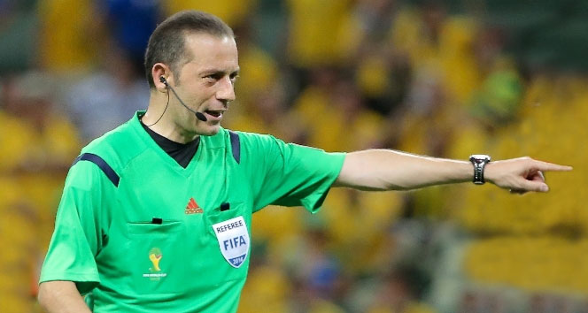 Süper Lig Hakemi Abitoğlu, Cüneyt Çakır'ı Kutladı