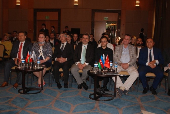 Malatya'da Düzenlenen "Azerbaycan Edebiyat Gecesi" Büyük İlgi Gördü