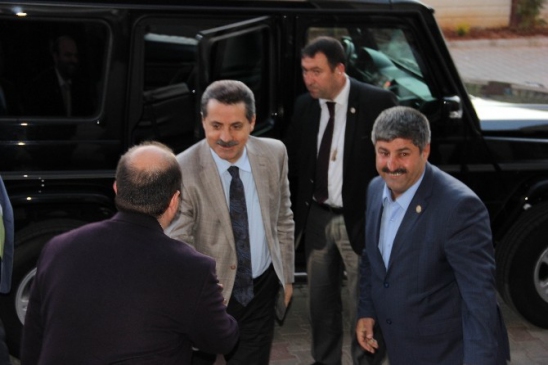 Şanlıurfa'da Bakan Çelik ve Nebati, Kanaat Önderleri ile Görüştü