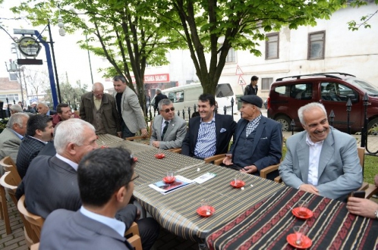 Osmangazi'de Gündoğdu Mahallesi'nde Başkan Dündar, Vatandaşlarla Buluştu