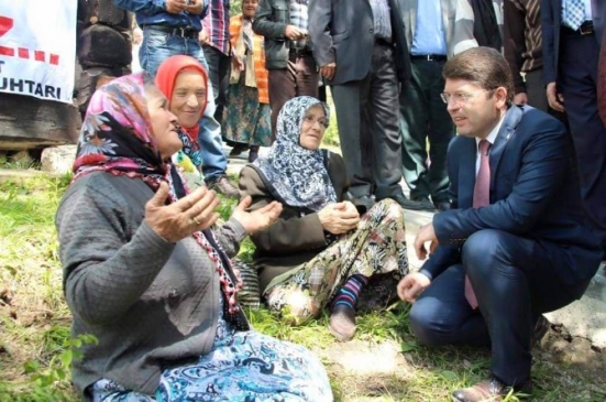 Bartın Pınarbaşı'nda Hıdırellez Şenliklerine Yüzlerce Vatandaş Katıldı