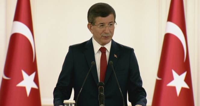 Ahmet Davutoğlu, Çankaya Köşkü'nde Gençlerle Bir Araya Geldi