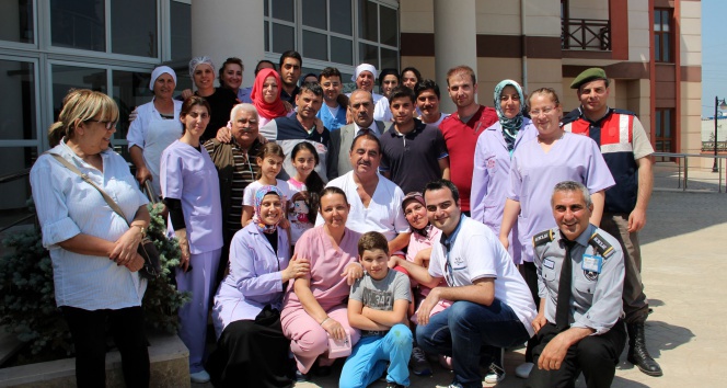 İbrahim Tatlıses Ameliyat Sonrası Yalova Çınarcık'ta Görüntülendi