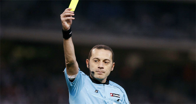 İspanya'da Cüneyt Çakır'ın Finalde Hakem Olması Konuşuluyor