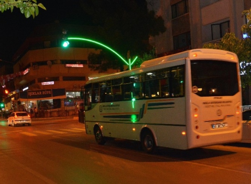 Muğla Menteşe ve Bodrum'da Yeni LED Sinyalizasyon Grupları Test Ediliyor