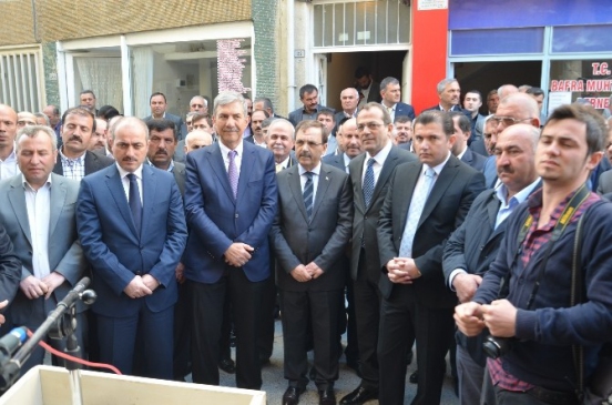 Bafra'da Muhtarlar Derneği'nin Yeni Binasının Açılışı Gerçekleştirildi