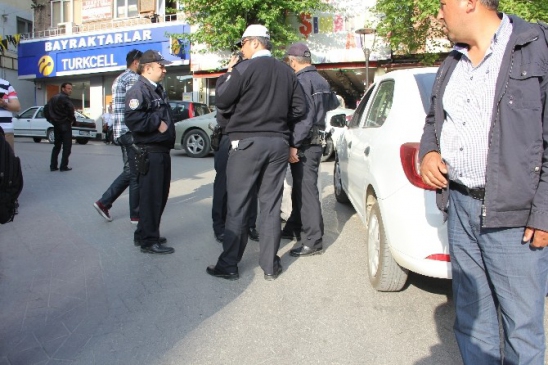 Bartın Merkez'de Otomobilin Çarptığı Anne ve Çocuk Yaralandı