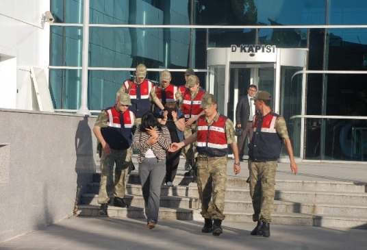 Adıyaman Merkez'de Düzenlenen Fuhuş Operasyonunda 2 Kişi Tutuklandı