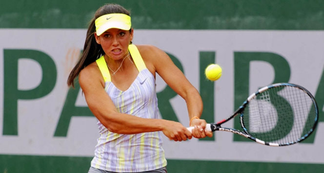 İtalya Caserta'da İpek Soylu, Yarı Finale Çıktı ve Çiftlerde de Finale Kaldı