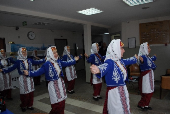 Düzce'de 9 Mayıs'ta Halk Oyunları Festivali Düzenlenecek