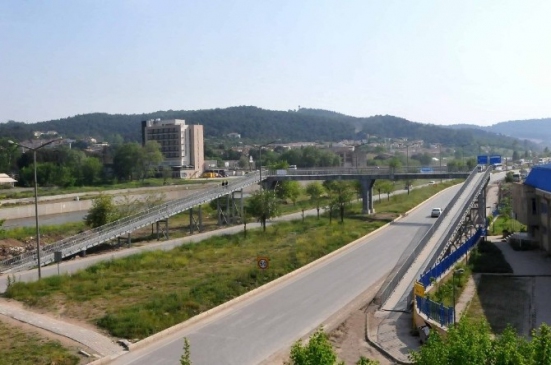 Çan'da Yaya Güvenliğini Artırmak İçin Üst Geçit Hizmete Girdi