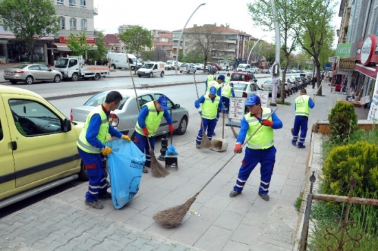 Keçiören'de Bahar Temizliği İçin Baypas Ekibi Göreve Başladı
