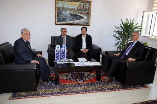 Aksaray Organize Sanayi Bölgesi'nde Yönetim Kurulu Toplantısı Yapıldı