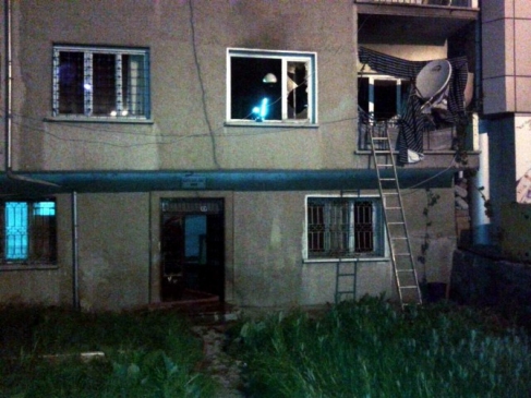 Mersin'de Mühürlü Randevu Evinde Yangın Çıktı