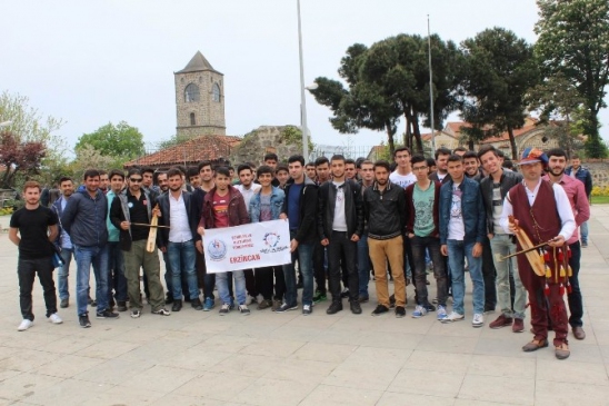 Erzincan'dan Yüzlerce Genç, Trabzon Gezisine Katıldı