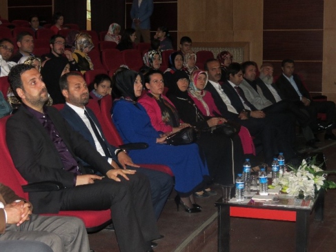 Bingöl'de 'Savaşın Çocukları' Belgeseli İzleyicilerle Buluştu