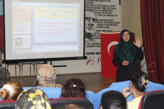 Karaman'da Kadın Meclisi Eğitim Programları İle Kadınlara Destek Oluyor