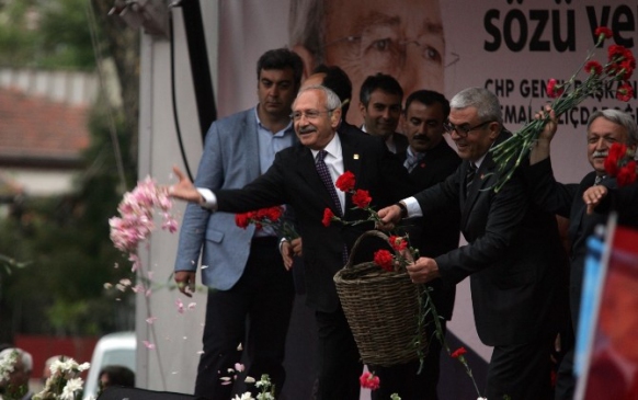 Kemal Kılıçdaroğlu Isparta'da Mitingde Ekonomik Sorunlara Değindi