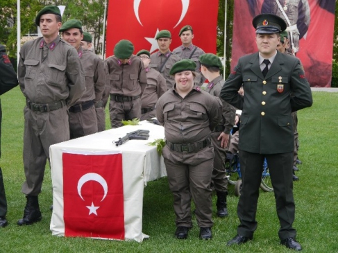 Edirne'de 30 Engelli Birey İçin Temsili Askerlik Töreni Düzenlendi