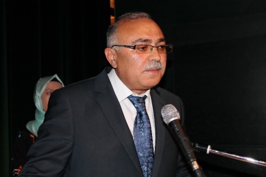 Altunhisar'da Engelliler Haftası nedeniyle düzenlenen etkinlikte tiyatro ve şiir gösterileri yapıldı.