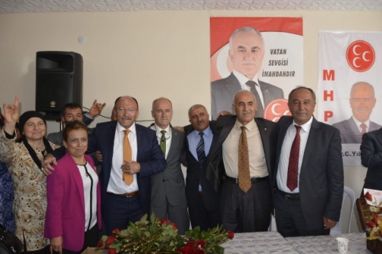 Mucur İlçesinde MHP Adayları Kadın Kolları Programında Birliktek Mesajı Verdi