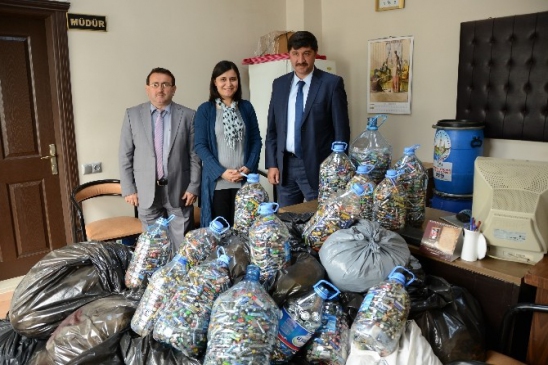 Tokat'ta Düzenlenen Atık Pil Toplama Kampanyasında 2 Ton Pil Toplandı