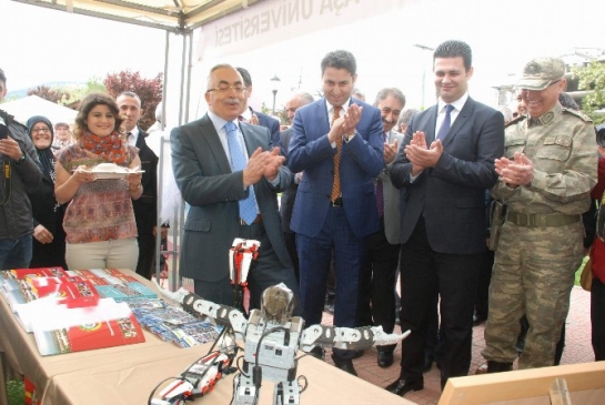 Tokat Merkez'de Hayat Boyu Öğrenme Şenliği Gerçekleştirildi