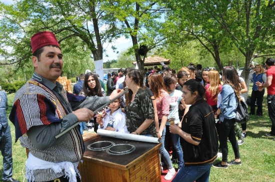 Kırıkkale'de Engelliler Haftası Kapsamında Piknik ve Bisiklet Yarışı Düzenlendi