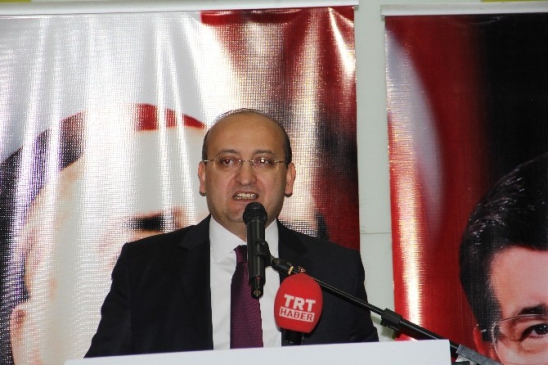 Çorum'da Konuşan Yalçın Akdoğan, Yeni Türkiye'nin Temel İlkelerini Açıkladı