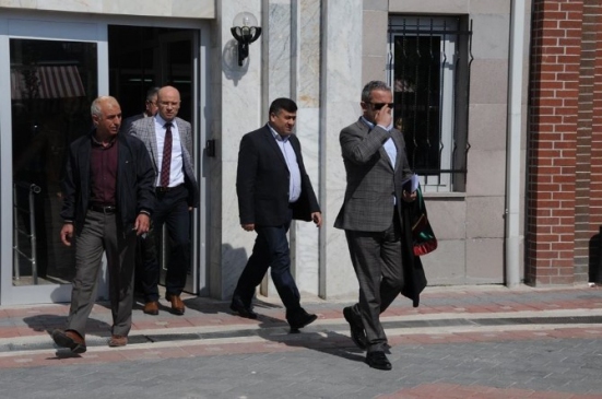 Isparta'da Yasa Dışı Dinleme Davasında 10 Emniyet Görevlisi Yargılanıyor