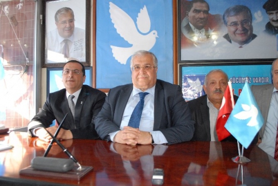 DSP Genel Başkanı Masum Türker, Burdur'da İl Teşkilatını Ziyaret Etti