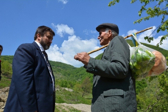 Karabük Yenice'de MHP Adayı Durmuş Yalçın, Köylülerin Sorunlarını Dinledi
