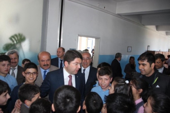 Amasra'da Çok Programlı Lise Yapım İhalesi 28 Mayıs 2015'te Yapılacak